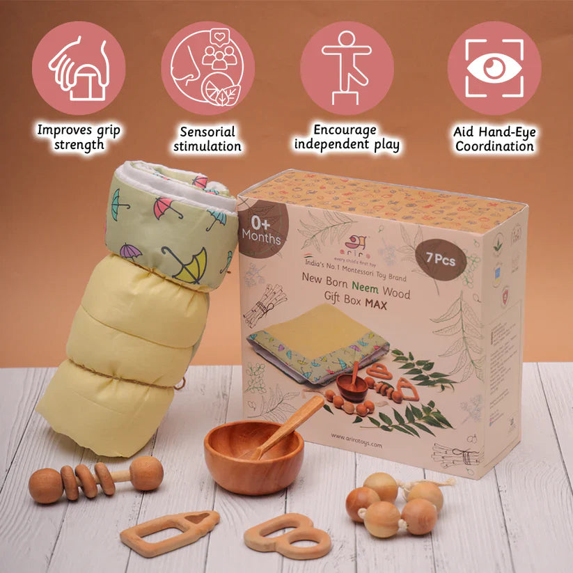 New Born Neem Wood Gift Box Max - Ariro Toys