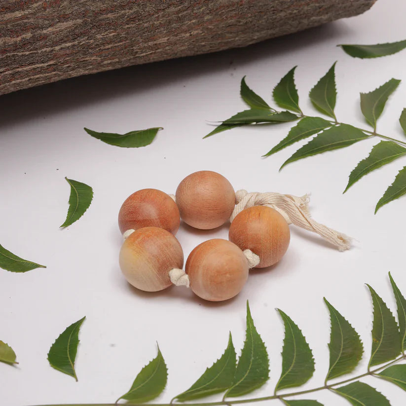 Wooden Grasping beads - Ariro Toys