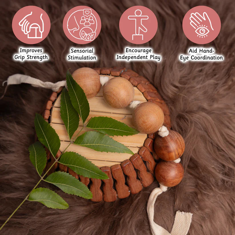 Wooden Grasping beads - Ariro Toys